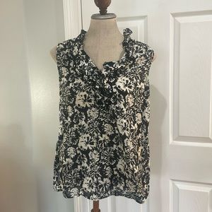 Loft sleeveless top ruffle floral blouse 100% cotton V-neck neck black white M